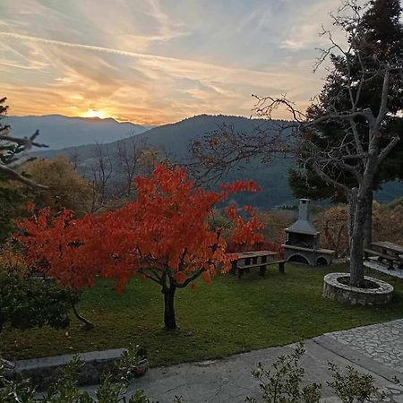 Ξενώνας Το Πατρικό Karya Exterior photo